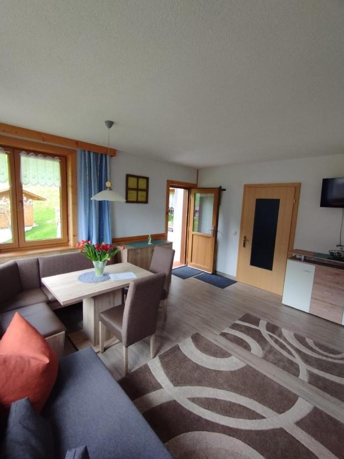 Mooslechnerhof Farm stay *
